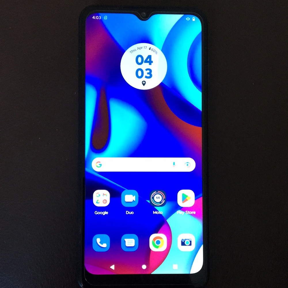 Unlocked Motorola Moto G Pure Indigo Cell phone